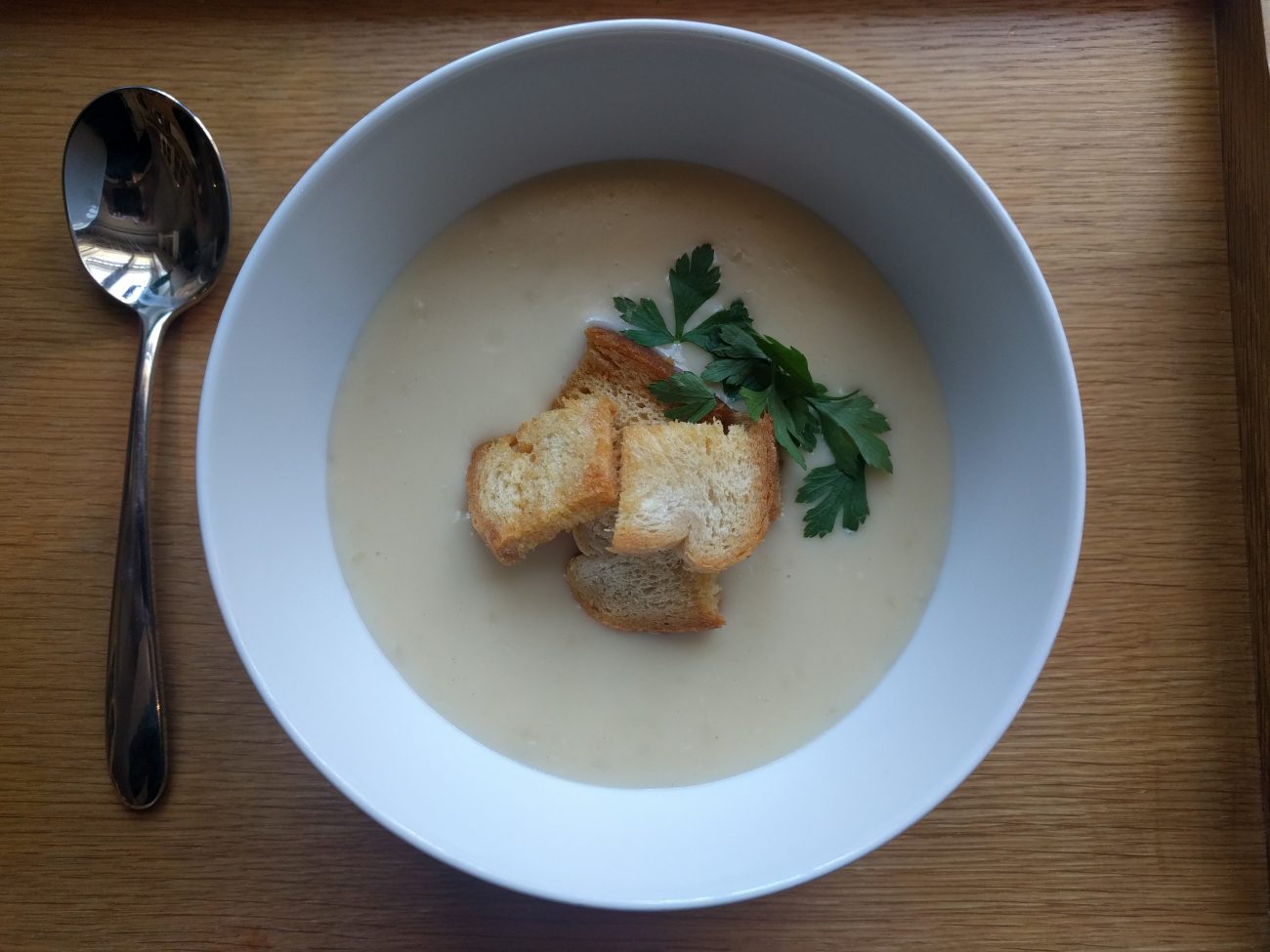 Garlic Soup with Croutons